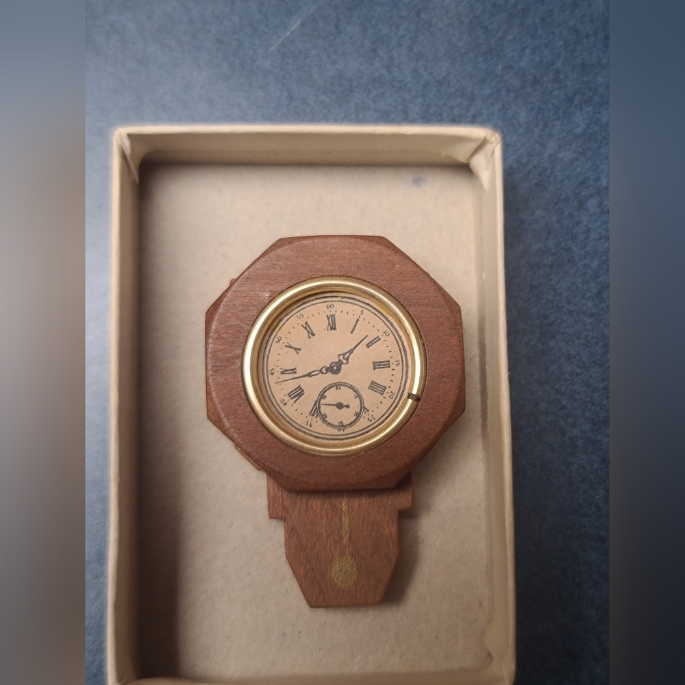 Shackman Antique Doll House School Clock